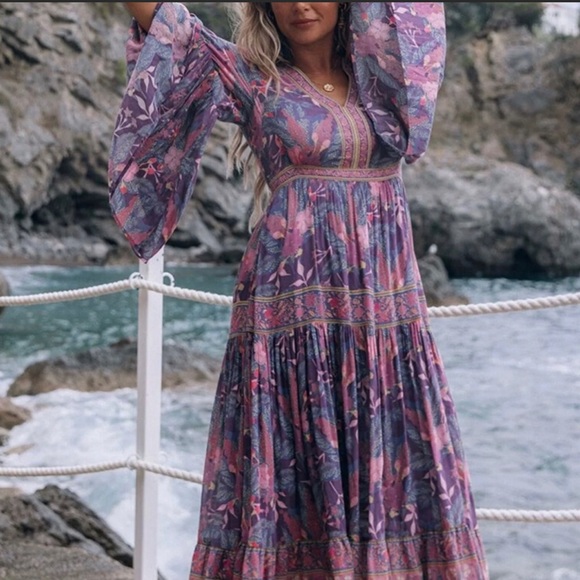 SPELL BIANCA GOWN, Size Small, EUC- only tried on does not fit chest. - Picture 2 of 4